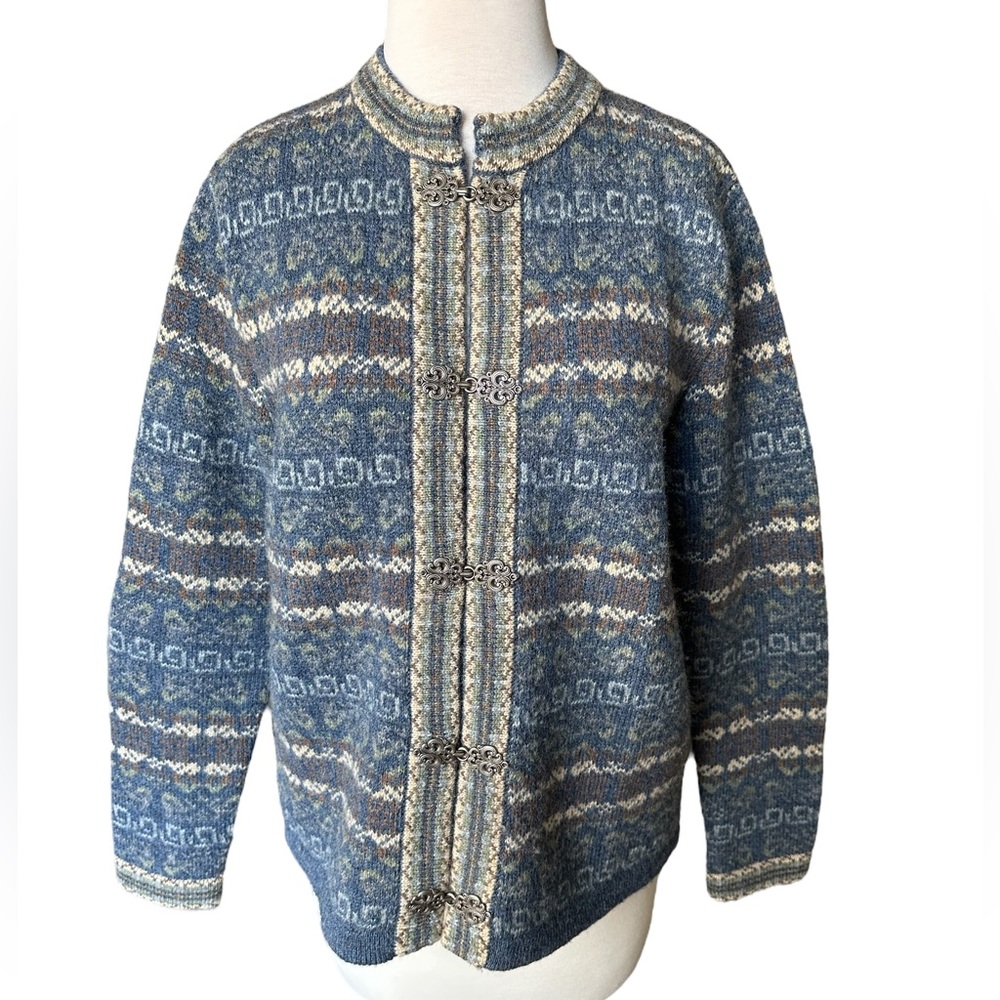 Telluride Clothing Co. Long Sleeve 100% Wool High Collared Button Front Sweater